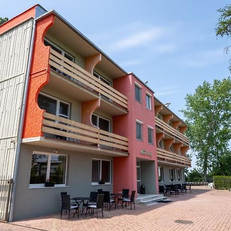 Rekreacne Stredisko Patince - Family Resort Exteriér fotografie